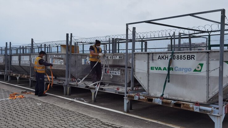 Menzies Macau Airport Service Limited Has Consolidated The Empty Containers On The Apron