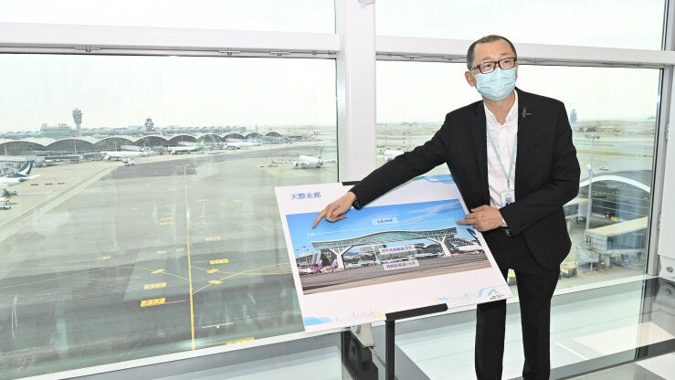 Sky Bridge Opens to Offer New Airport Experience with Stunning View